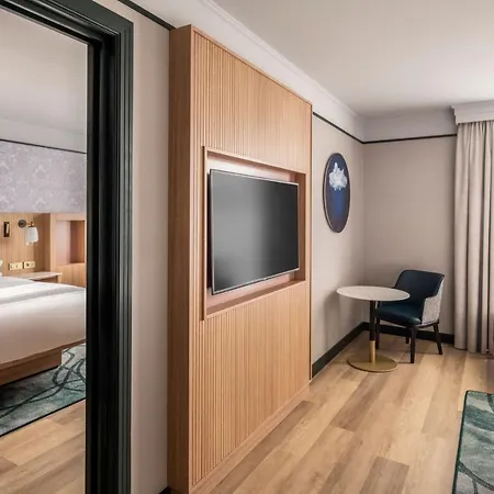 Marriott Grand Place Hotel 4*