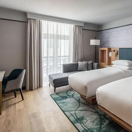 Marriott Grand Place 4*